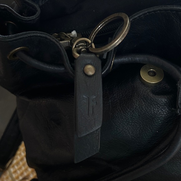 Frye black leather backpack crossbody - Picture 7 of 12